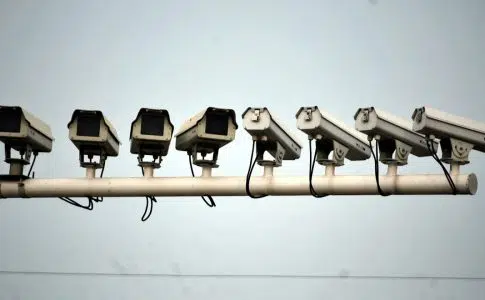Comment bien choisir son système de surveillance ?