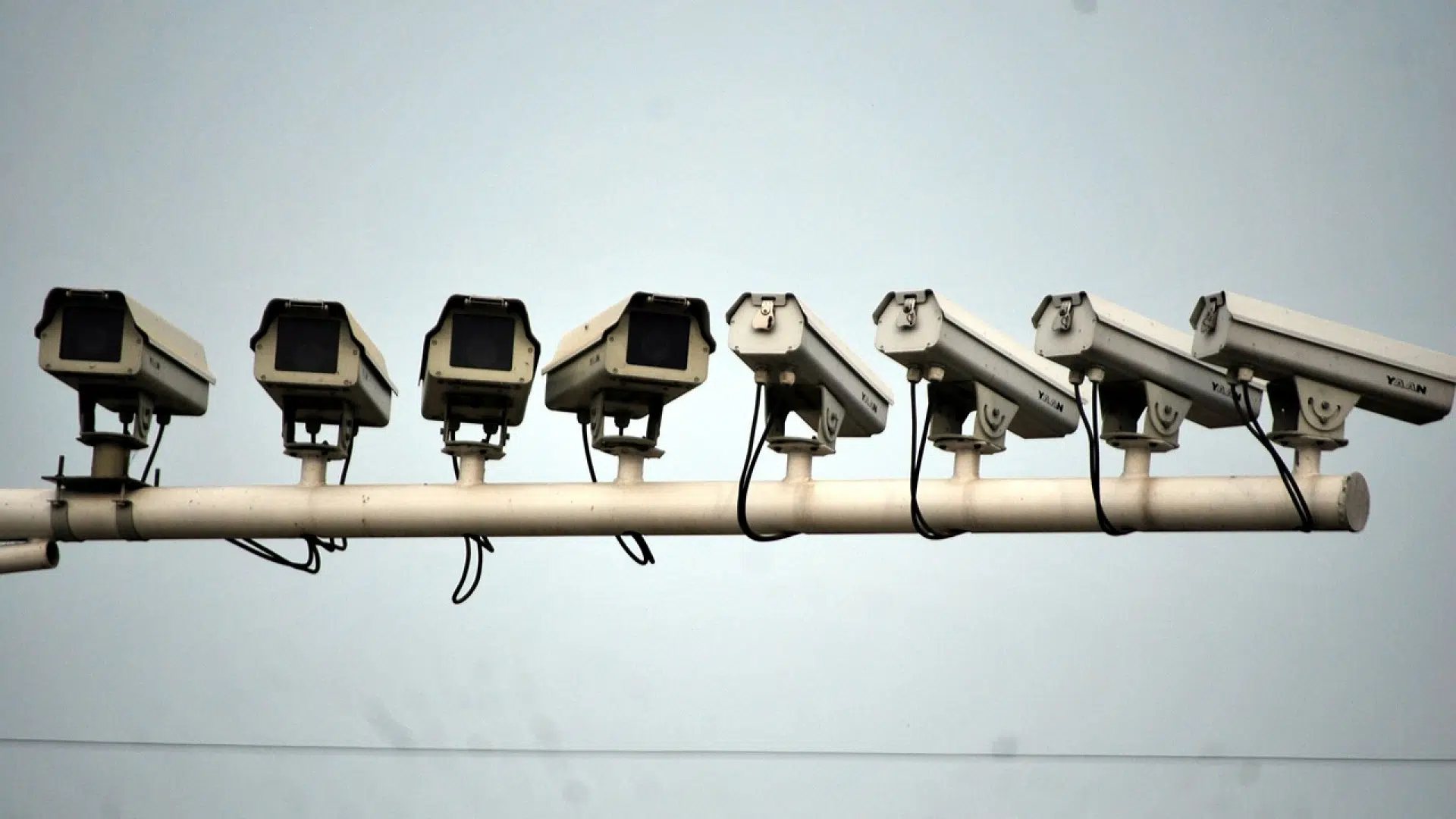 Comment bien choisir son système de surveillance ?
